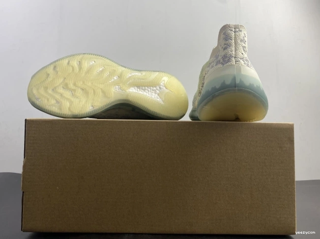 Yeezy 380 GW0304 Alien Blue Adidas Boost 0725